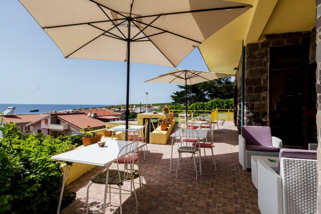 Mare Lughente Bed & Breakfast ซาร์คิตตู กูเญรี ภายนอก รูปภาพ
