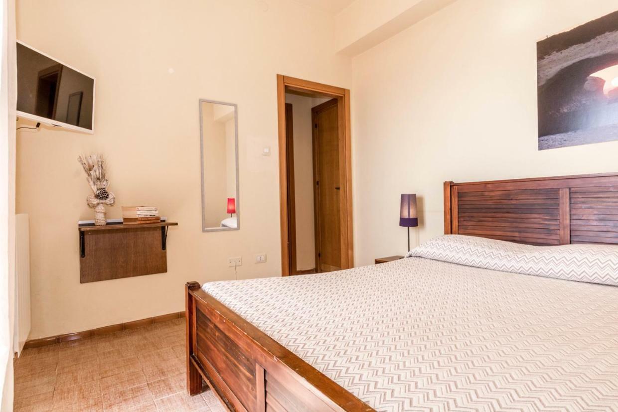 Mare Lughente Bed & Breakfast ซาร์คิตตู กูเญรี ภายนอก รูปภาพ