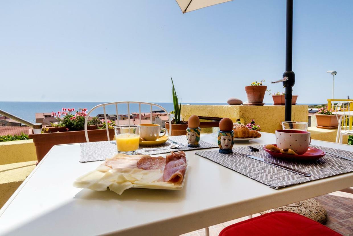 Mare Lughente Bed & Breakfast ซาร์คิตตู กูเญรี ภายนอก รูปภาพ