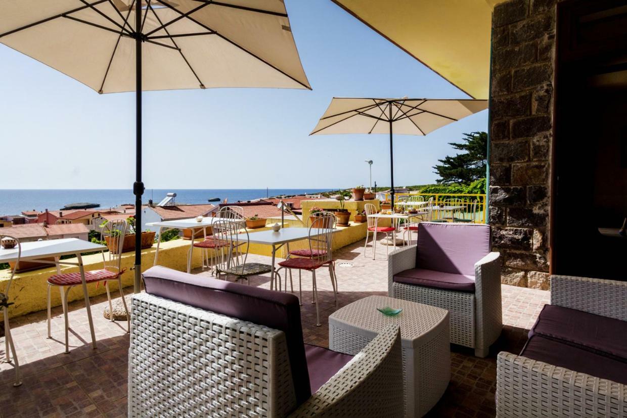 Mare Lughente Bed & Breakfast ซาร์คิตตู กูเญรี ภายนอก รูปภาพ