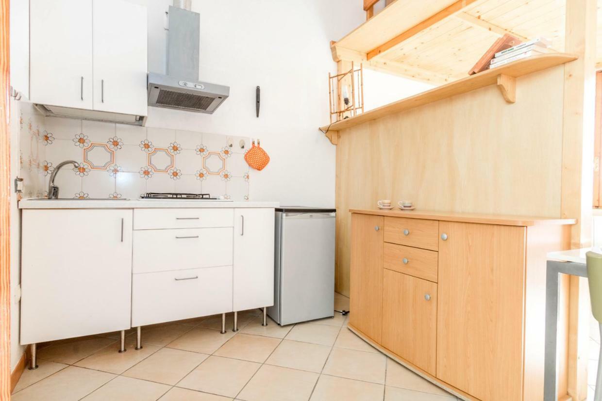 Mare Lughente Bed & Breakfast ซาร์คิตตู กูเญรี ภายนอก รูปภาพ